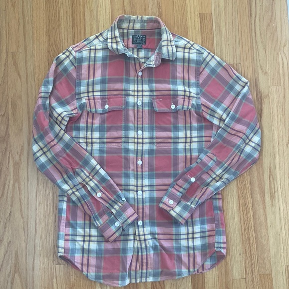 Men’s J. Crew Casual Button Down Shirt - Picture 1 of 3